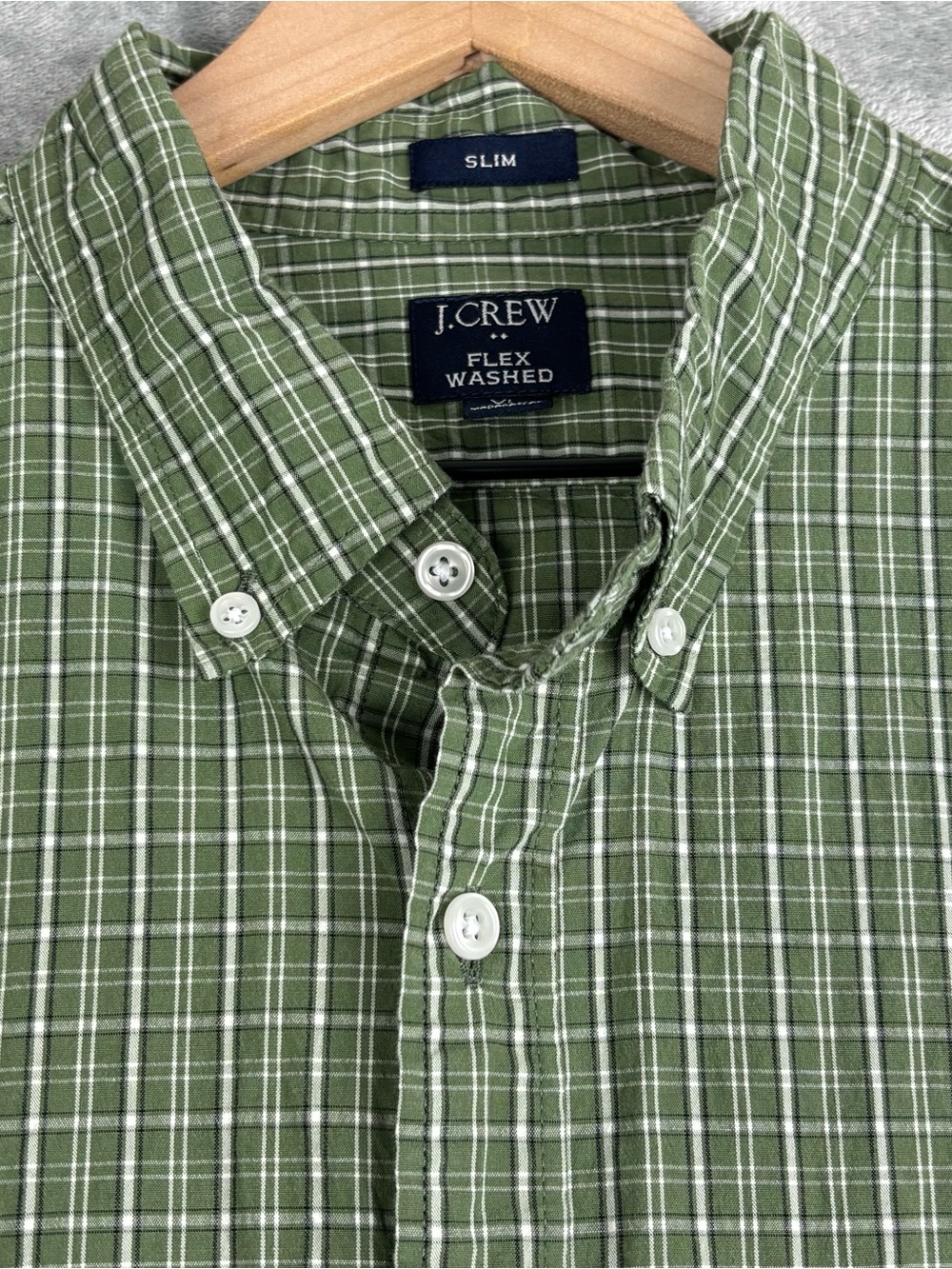 J Crew Factory Shirt Men XL Green Plaid Slim Flex Washed Long Sleeve Preppy
